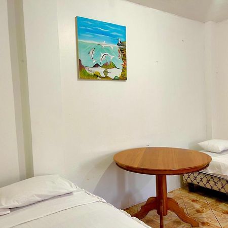 Hostal Vista Al Mar Otel Puerto Baquerizo Moreno Dış mekan fotoğraf